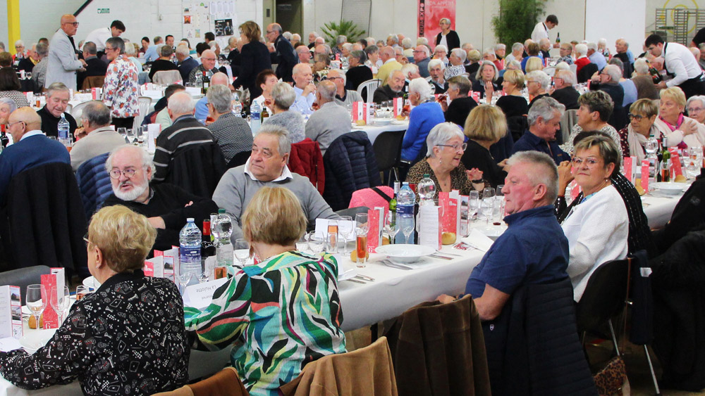 Repas des aîné.e.s : inscriptions ouvertes pour le 5 octobre 2025